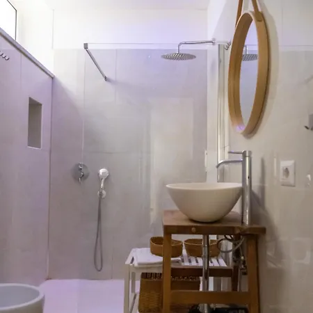 Daire Colibri A Piazza Dante Napoli