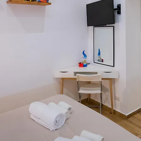 Colibri A Piazza Dante Daire